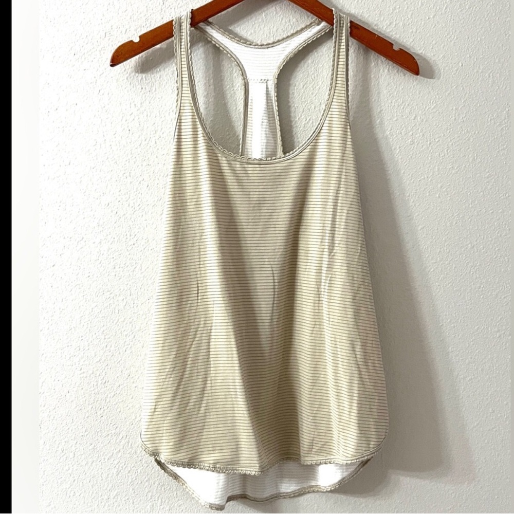 🍋LIKE NEW Condition Lululemon 6Pc Assortment Tank tops Size 4 - Picture 5 of 16